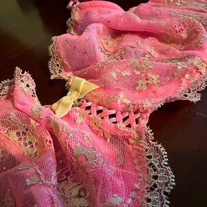 Victoria's Secret Pink Lace Top with Gold Details - 34DD
